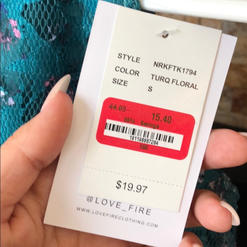 Turquoise blouse - Picture 3 of 3